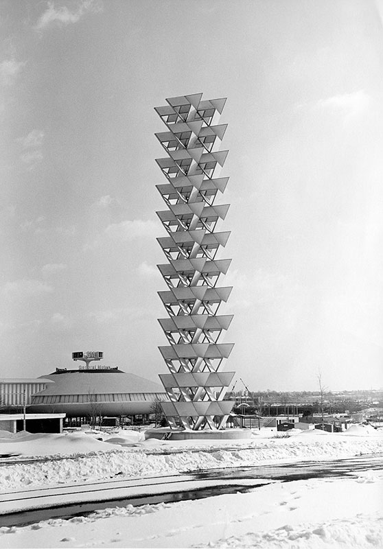 GM & Henry Hudson Gate entrance pylon in the snow Building the 1964