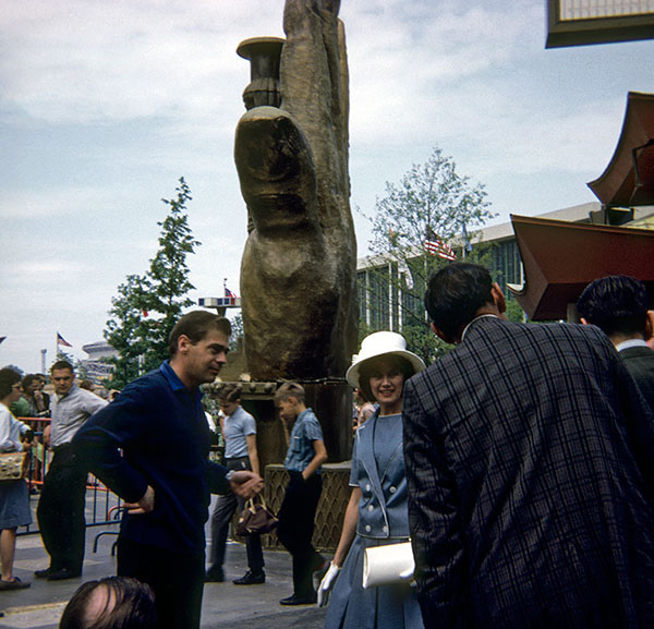 Recognize any of these people? - State & Federal Area - World's Fair