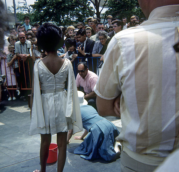 Recognize any of these people? - State & Federal Area - World's Fair