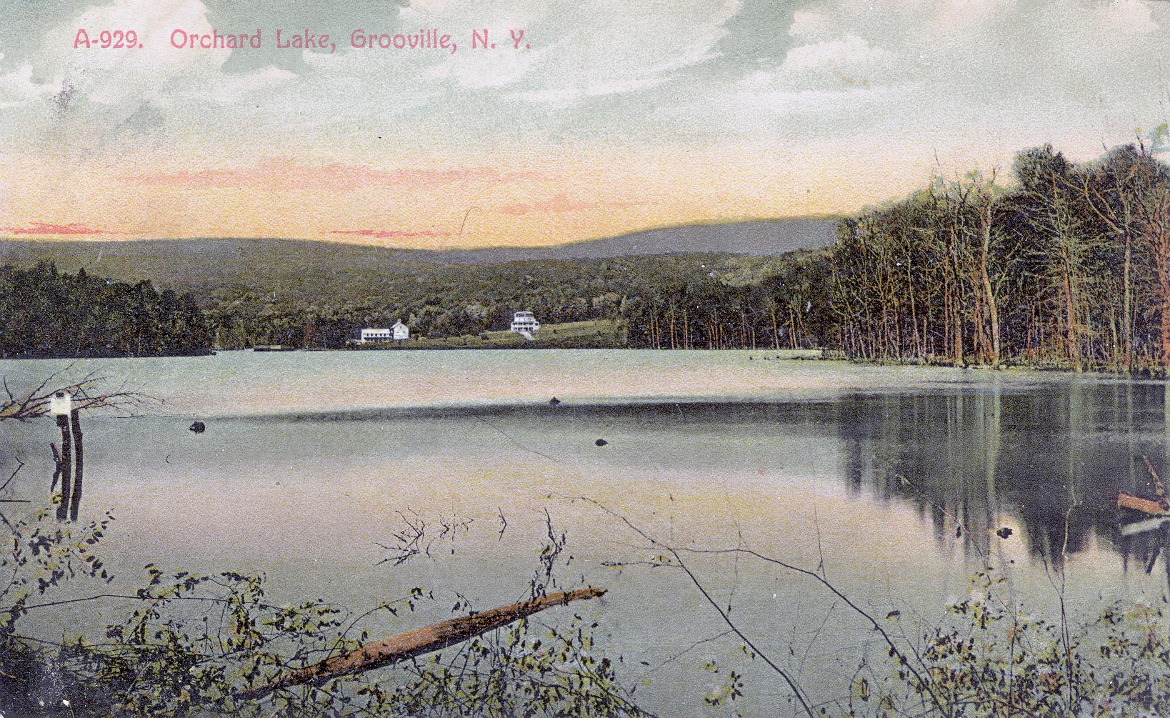 1908 postcard of Orchard Lake