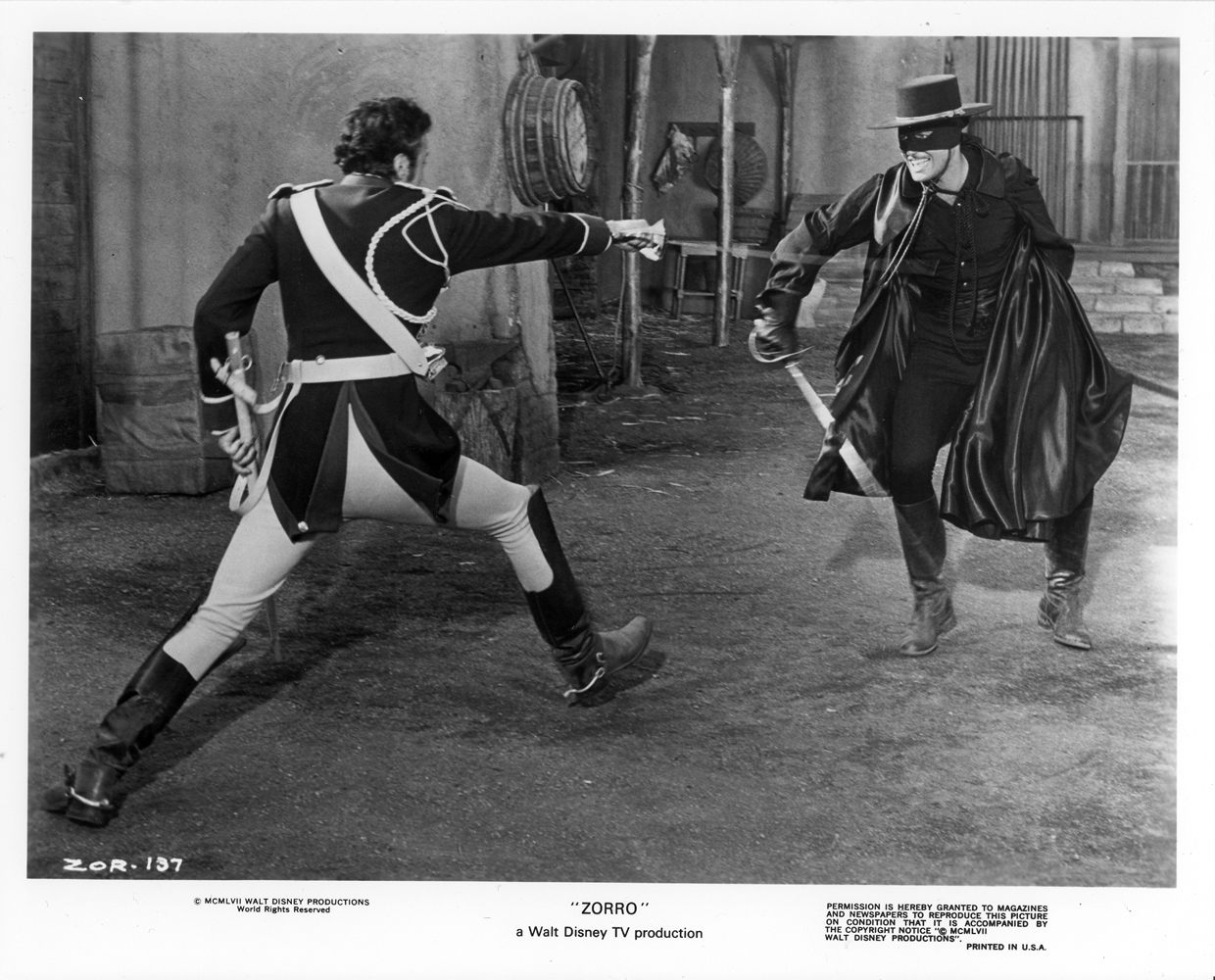 https://www.billcotter.com/zorro/publicity-photos/zor-137.jpg